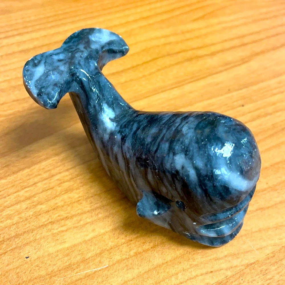 🍍$5 or 3 for $12🍍Whale Marble Paperweight 🐳